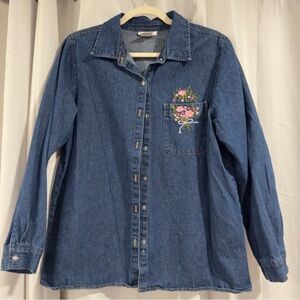 CW Classics Vintage Women's Denim Button Down Shirt with Floral Embroidery